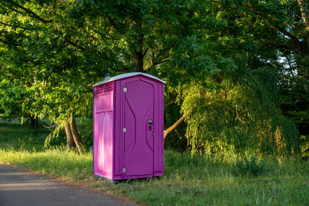 Best Porta potty delivery and setup  in Riverside, NY