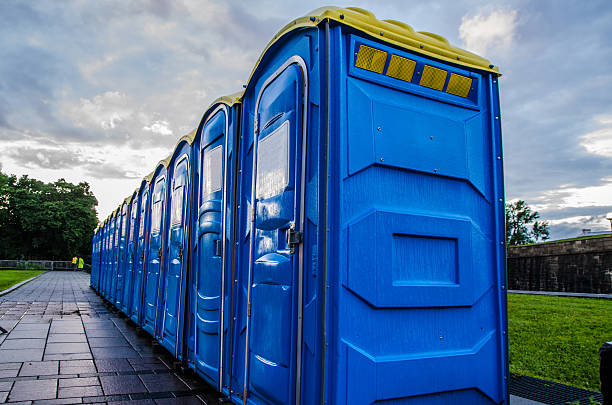 Best Emergency porta potty rental  in Riverside, NY